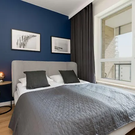 Modern Apartment With Parking By Noclegi Renters Apartmán Gdaňsk