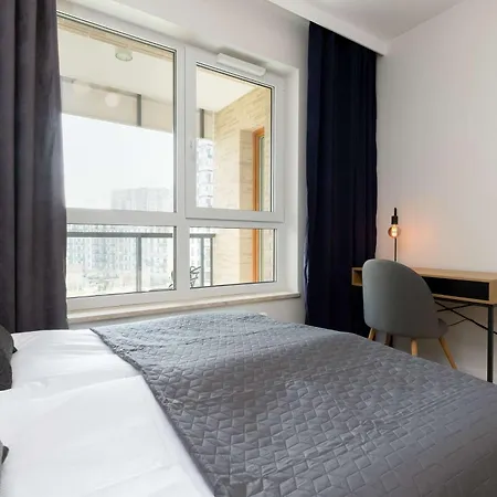 Modern Apartment With Parking By Noclegi Renters Gdaňsk