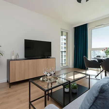 Apartamento Modern Apartment With Parking By Noclegi Renters *