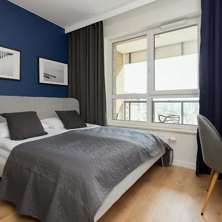 Modern Apartment With Parking By Noclegi Renters *